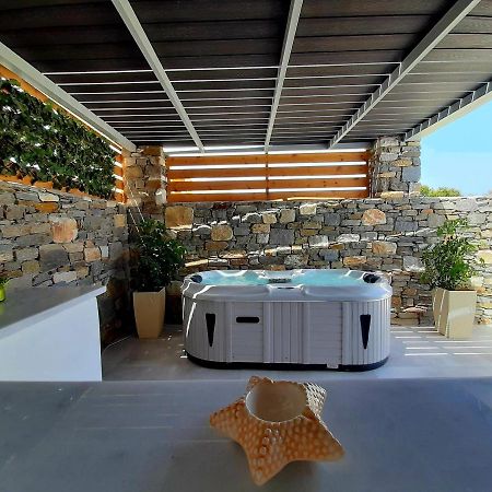 Blue View Villa Apartment #3 With Jacuzzi Parasporos Luaran gambar
