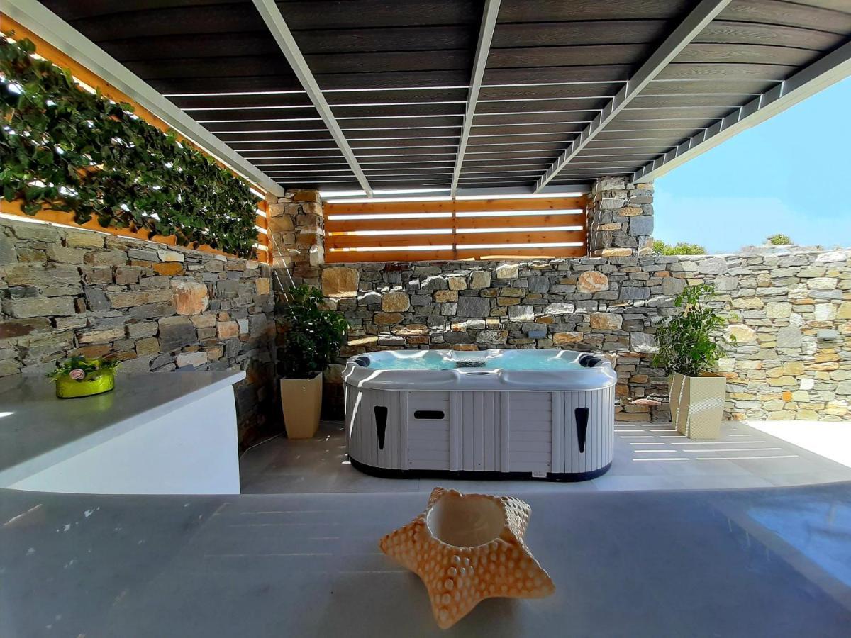 Blue View Villa Apartment #3 With Jacuzzi Parasporos Luaran gambar